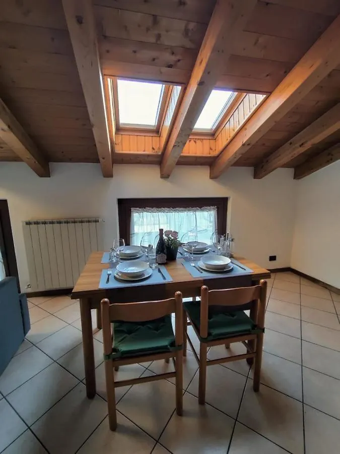 Villa La Mansarda Sul Lago Lovere